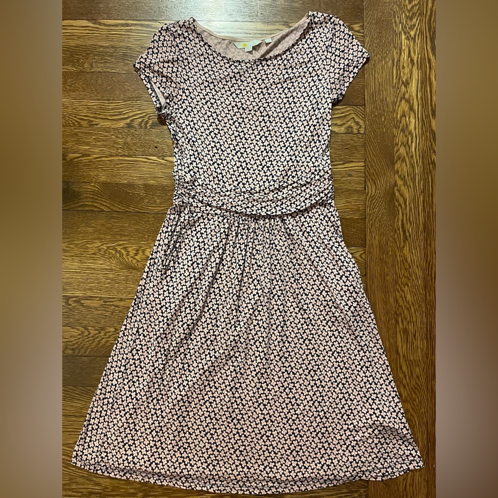 Boden Pink Daisy Amelie Jersey Dress w Pockets Size 2P - Picture 2 of 14